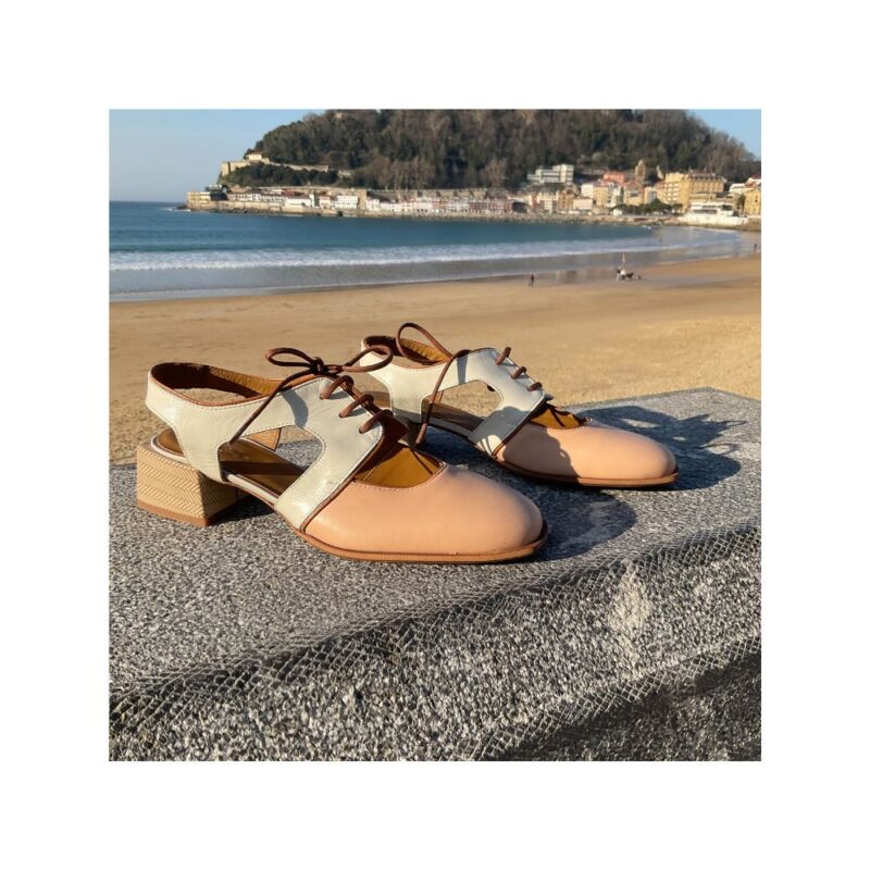 Amelie Zapatos con Cordones Beige