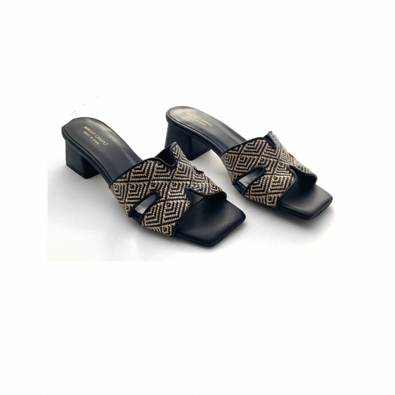 Cleo Sandalia Negra
