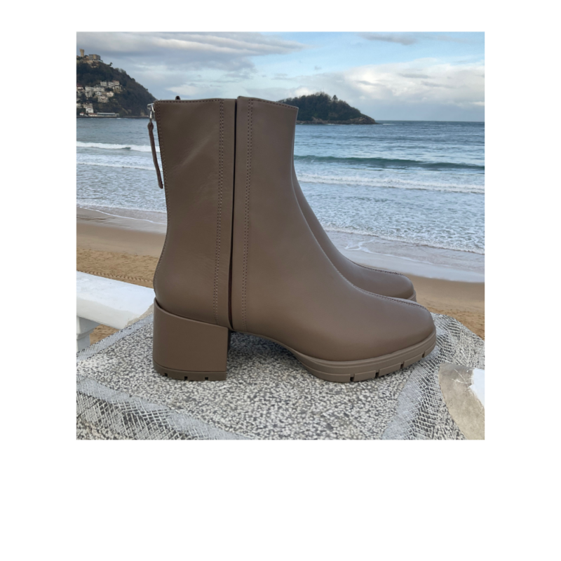 Málaga Botín Plataforma Taupe